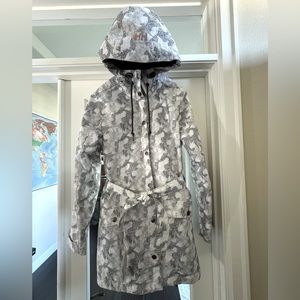 Helly Hansen Belted Raincoat